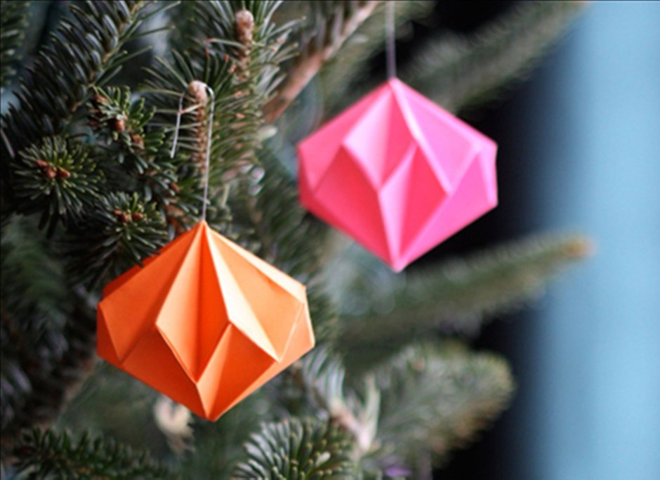 Вектор оригами елка из бумаги