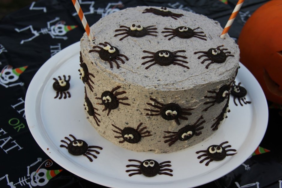 Торт с пауком для девочки
