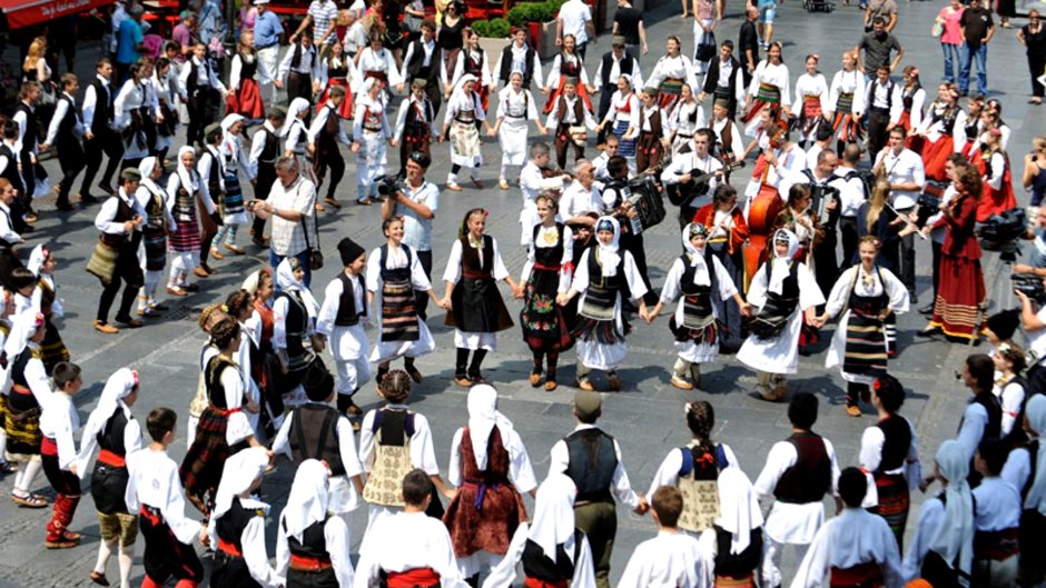Сербия танец народный