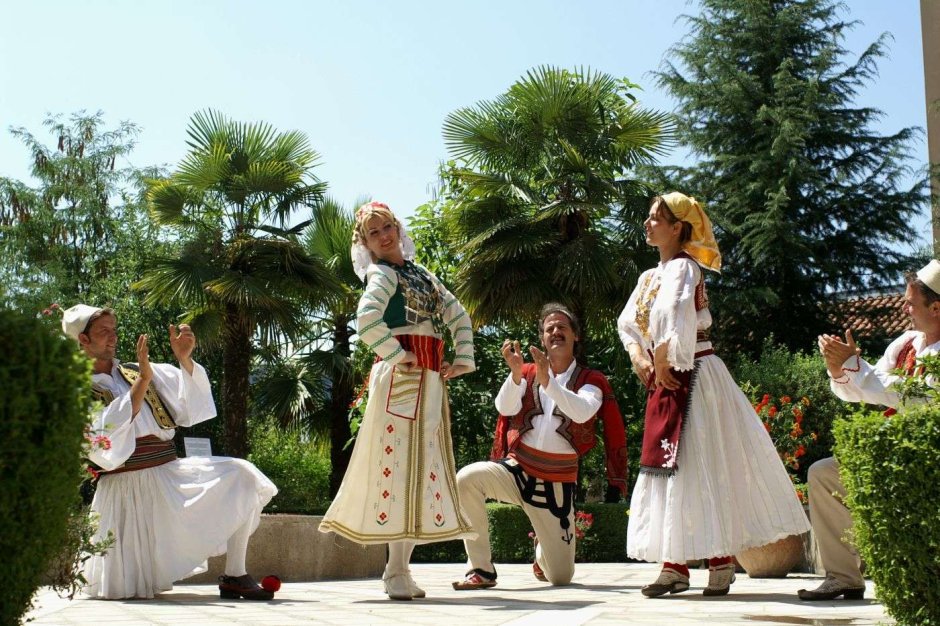 Традиции Албании
