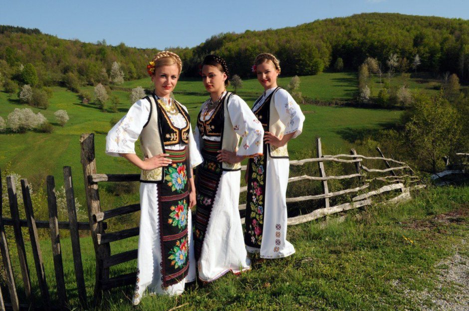 Сербия национальный костюм Сербия