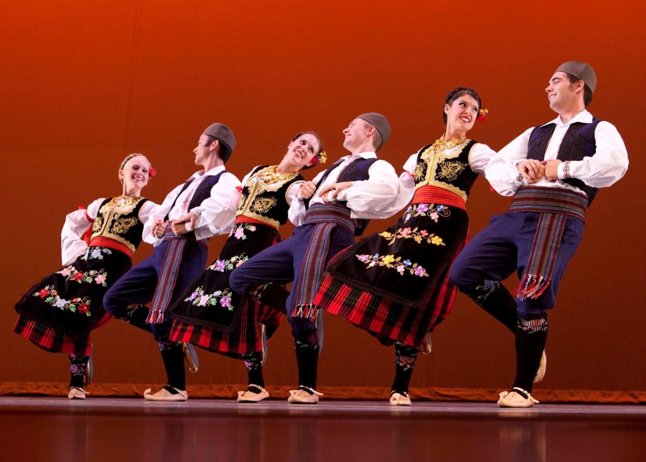 Сербия танец народный