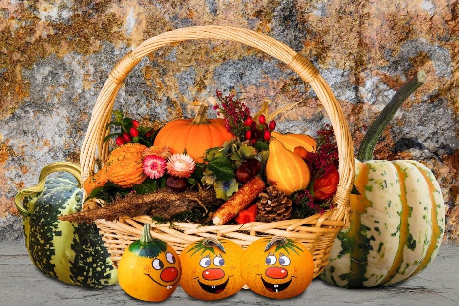 Осенняя композиция из овощей