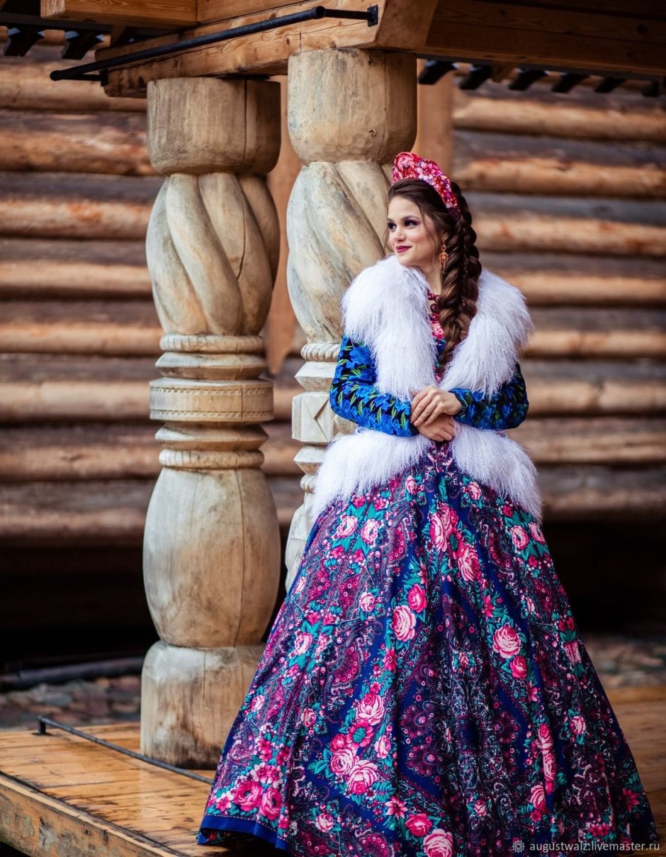Русское народное свадебное платье