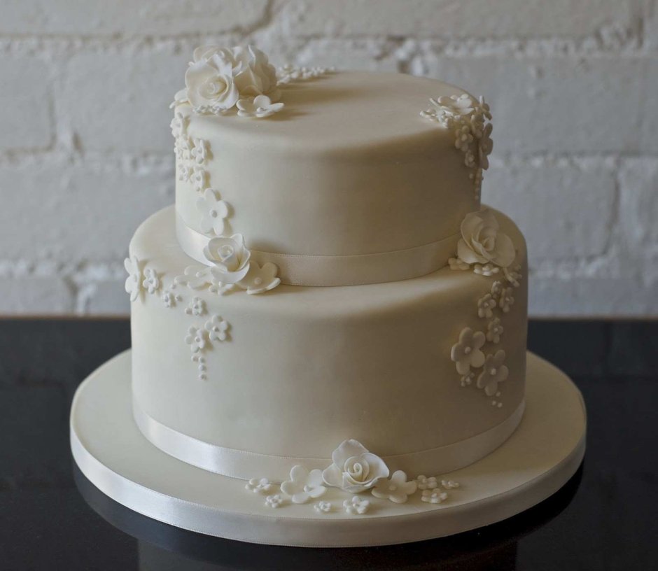 Свадебный торт двухэтажный