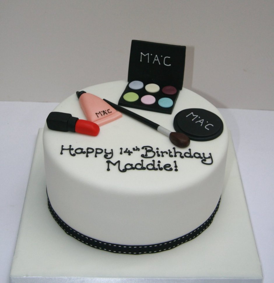 Торт с косметикой Mac