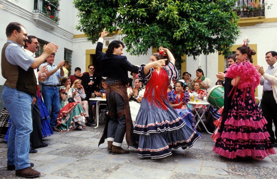 Февральский карнавал в Испании