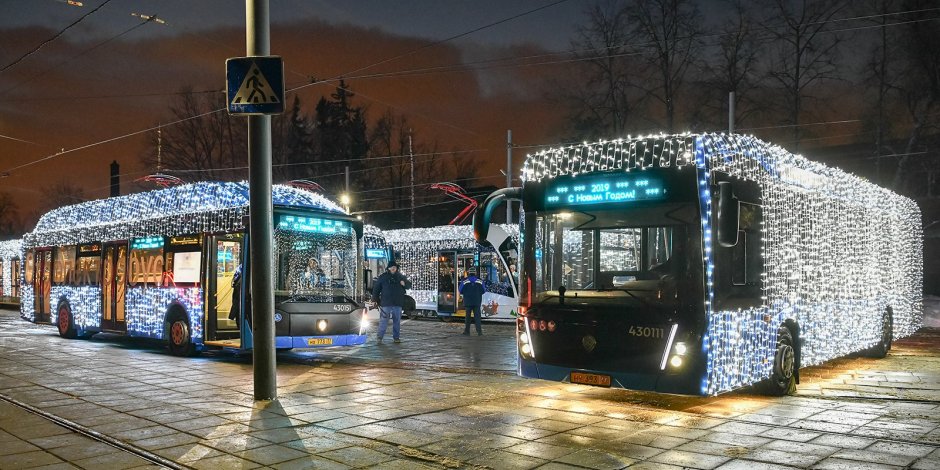 Ночной электробус в Москве