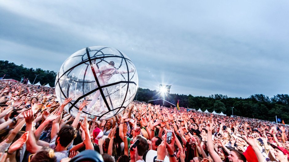 Tomorrowland 2014