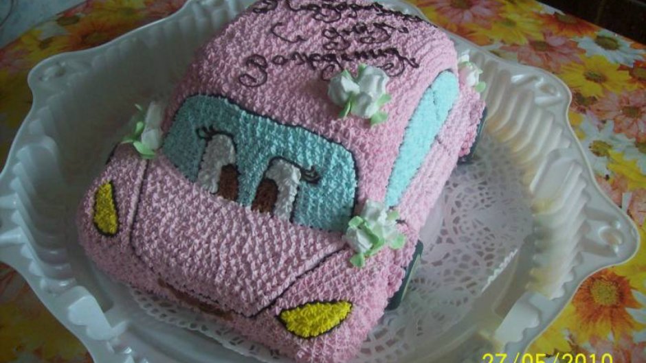 Торт машинка для девочки из крема