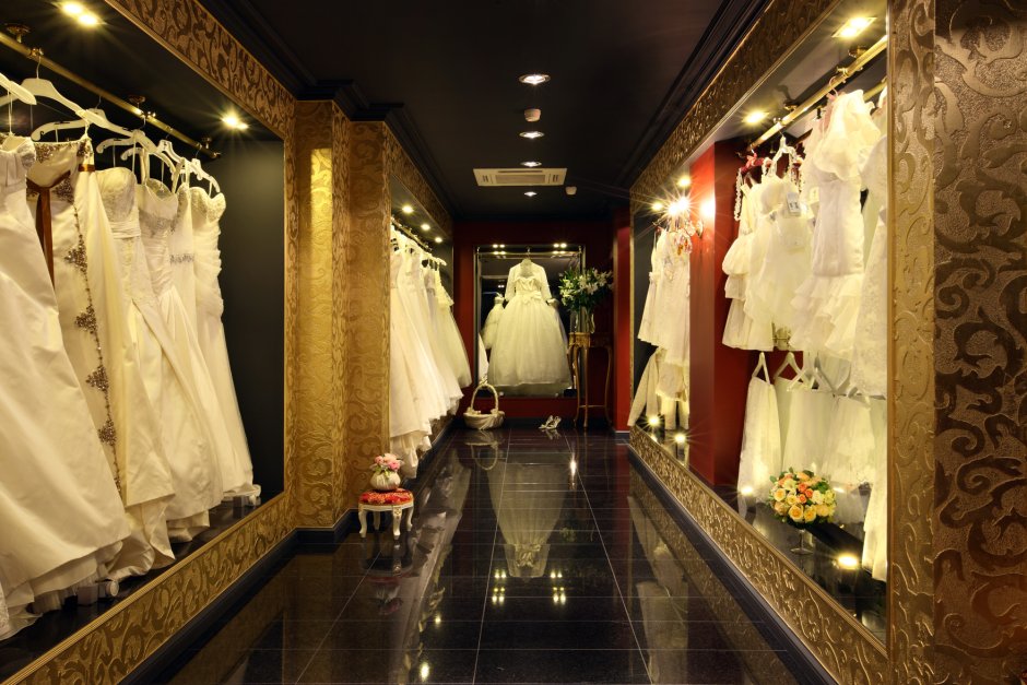 Невесты в свадебных платьях женственное