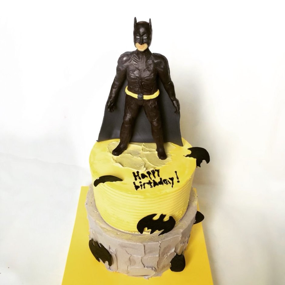 Свадебный торт с Бэтменом