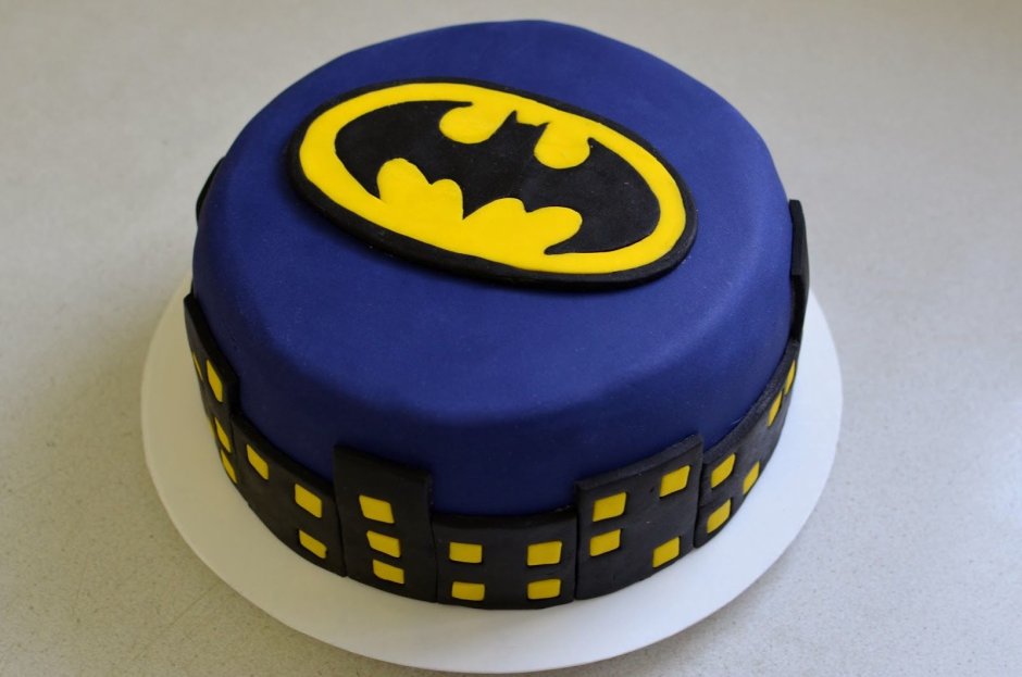 Черный торт с Бэтменом