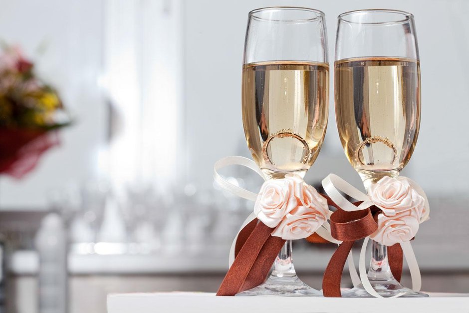 Свадьба бокалы с шампанским