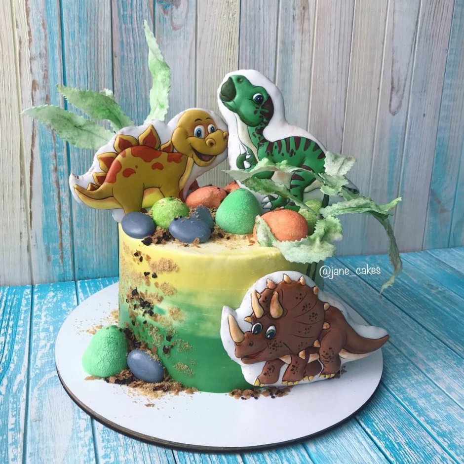 Кремовый тортик с динозавриками