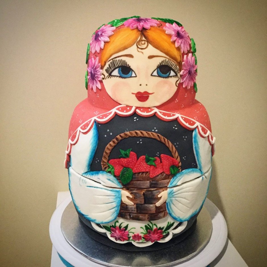 Торт с матрешками в русском стиле