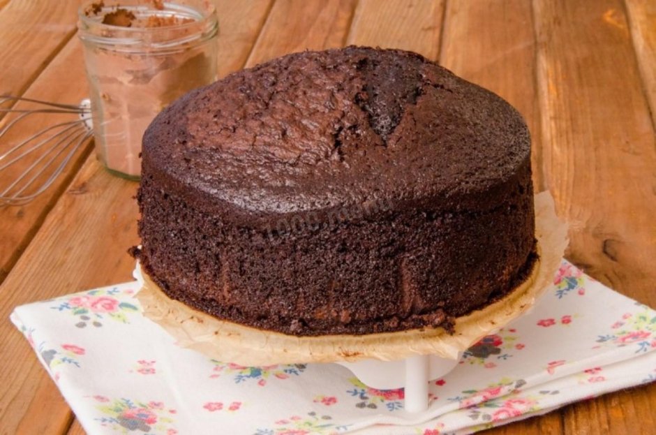 Бисквит шоколадный для торта на кипятке