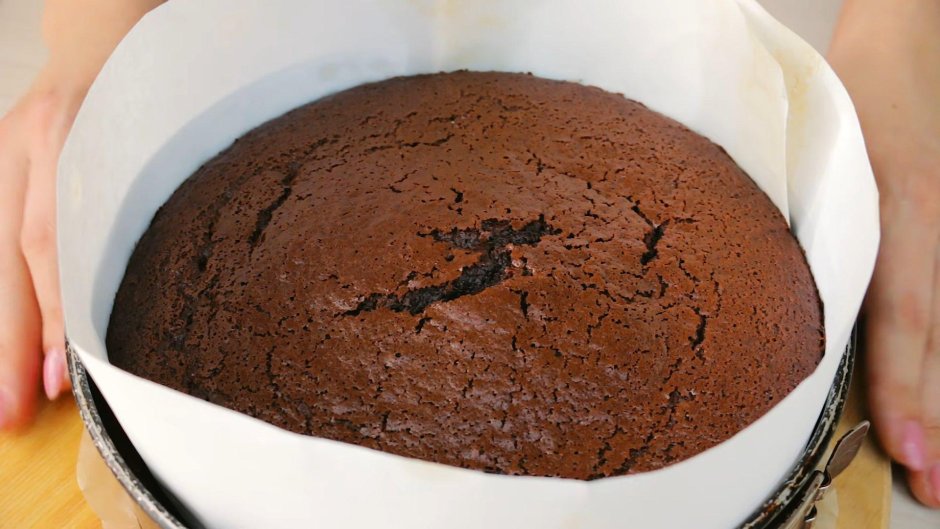 Торт шоколад на кипятке 24 см
