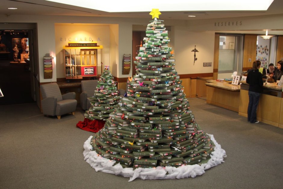 Литературная елка в библиотеке