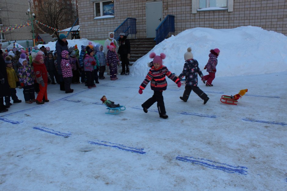 Зимний спорт для малышей