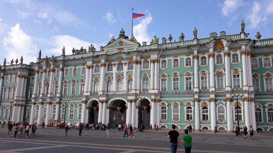 Середина 18 века Санкт-Петербург зимний дворец