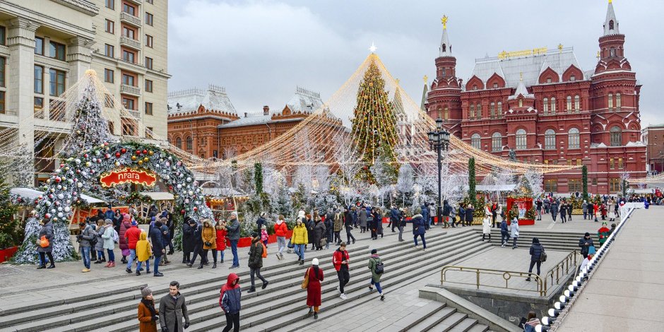 Манежная площадь Москва зима