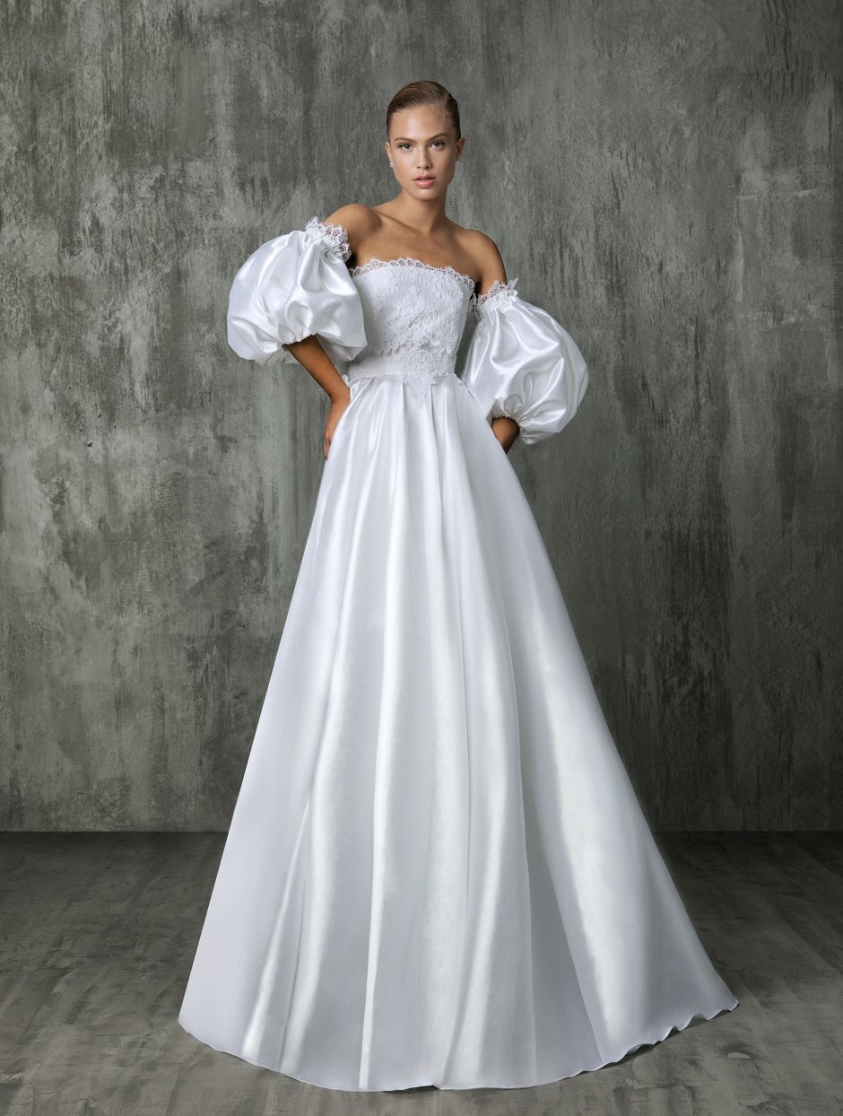 Свадебное платье с широкими рукавами