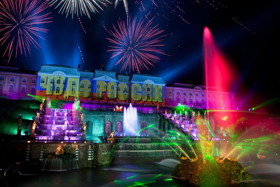 Закрытие фонтанов в Петергофе
