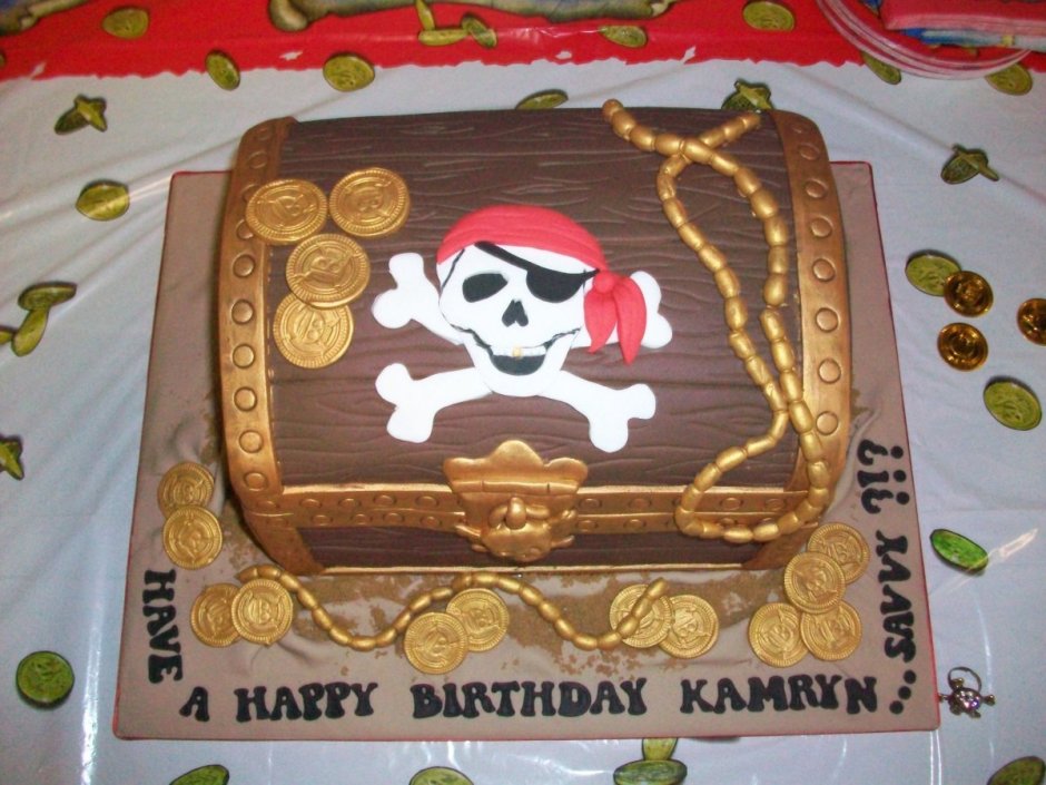 Кремовый торт сундук пирата