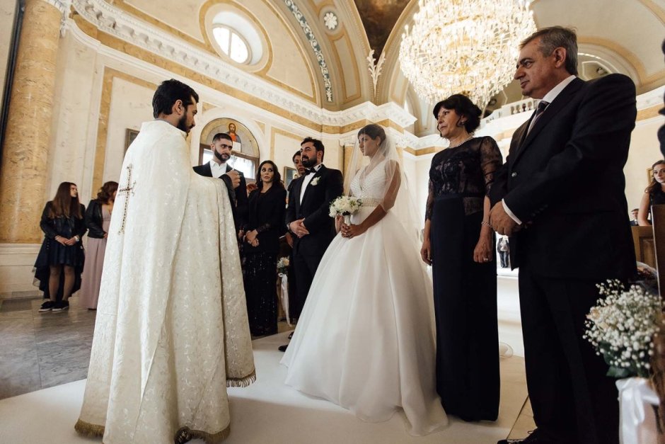 Кавор и Каворкин на армянской свадьбе