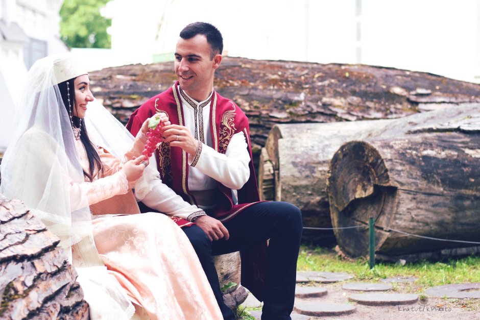 Национальный свадебный наряд азербайджанки