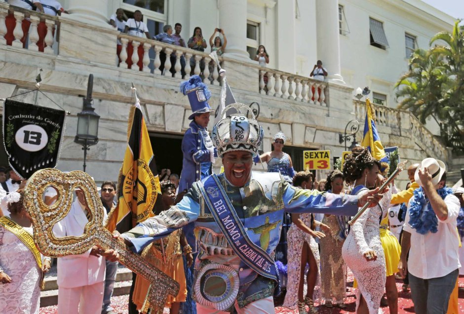 Король МОМО карнавал