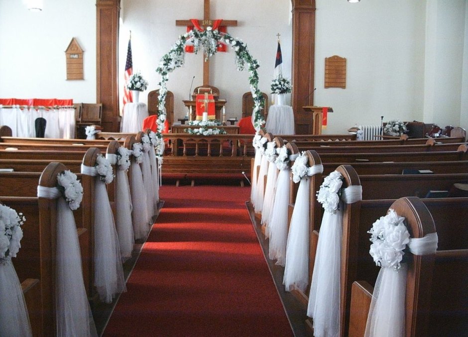 Украшение церкви на свадьбу