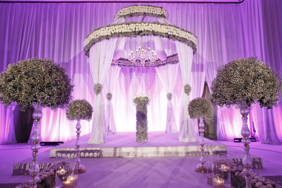 Алтарь свадебный в фиолетовом