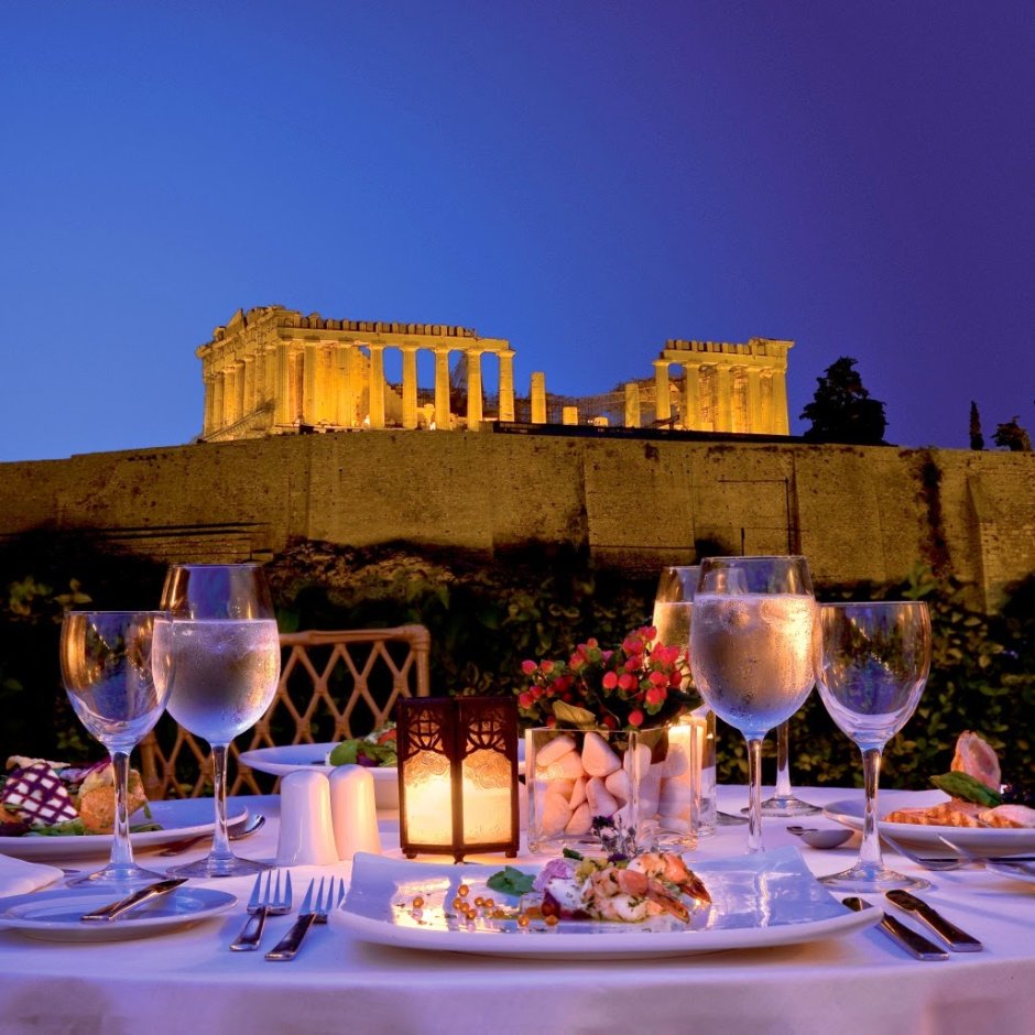 Ужин в Греции