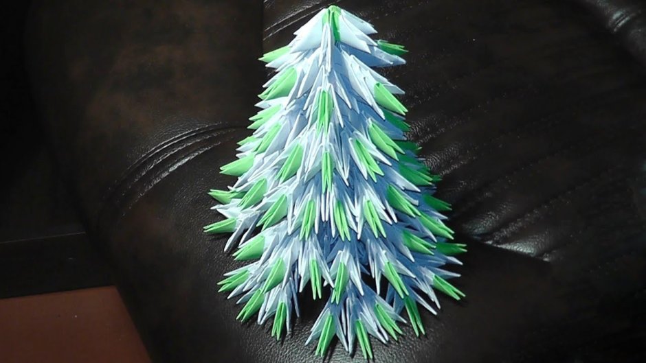 DIY 3d paper Christmas Tree