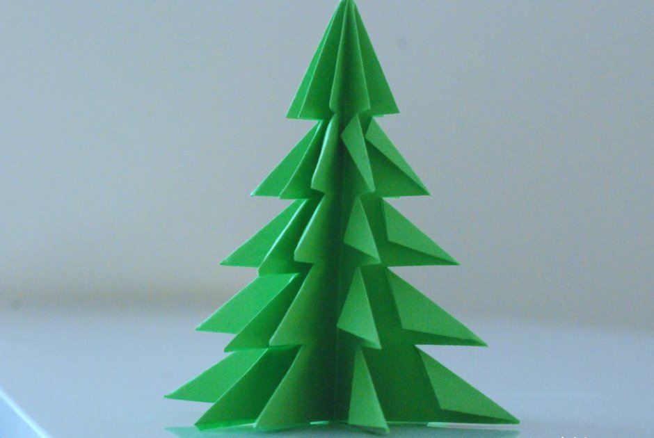 Маленькая елка модульное оригами
