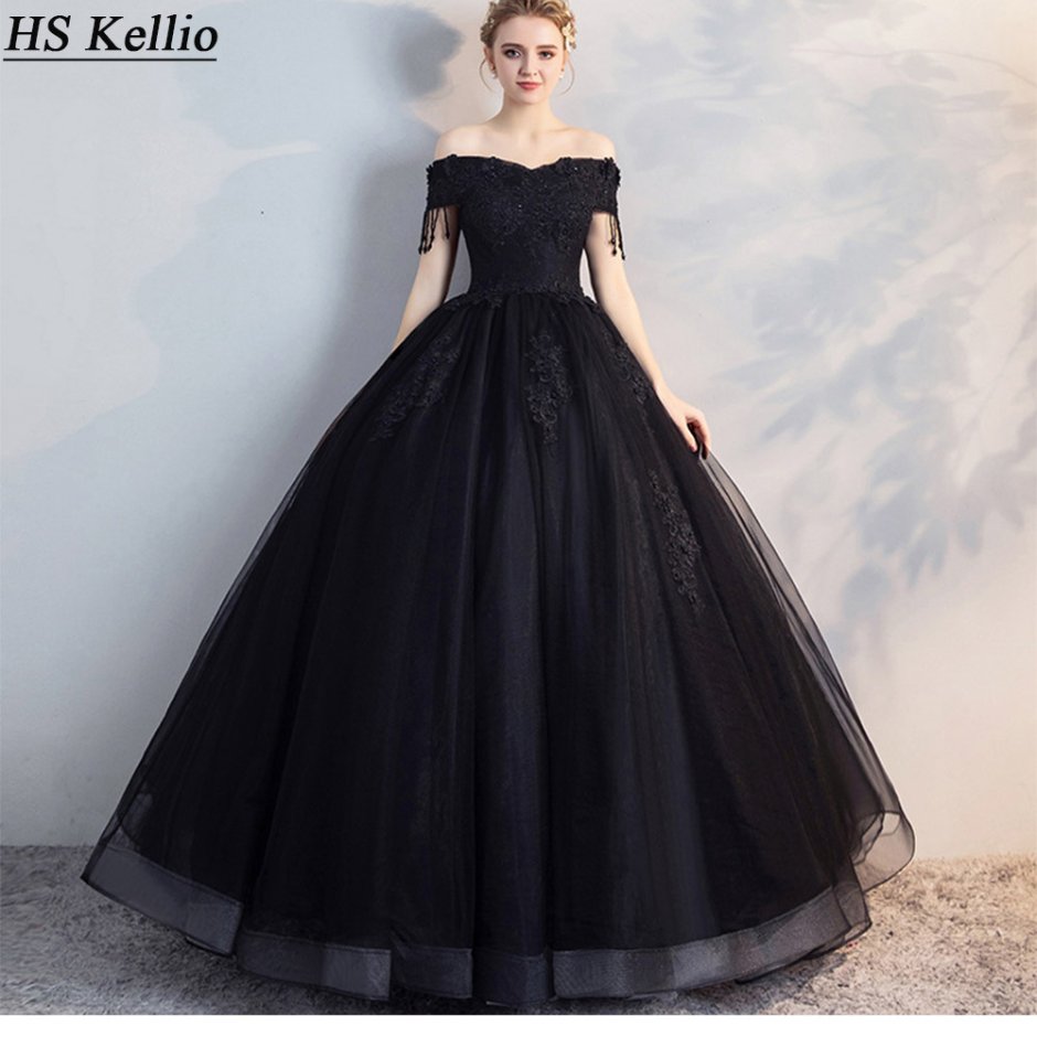 Черное бальное платье