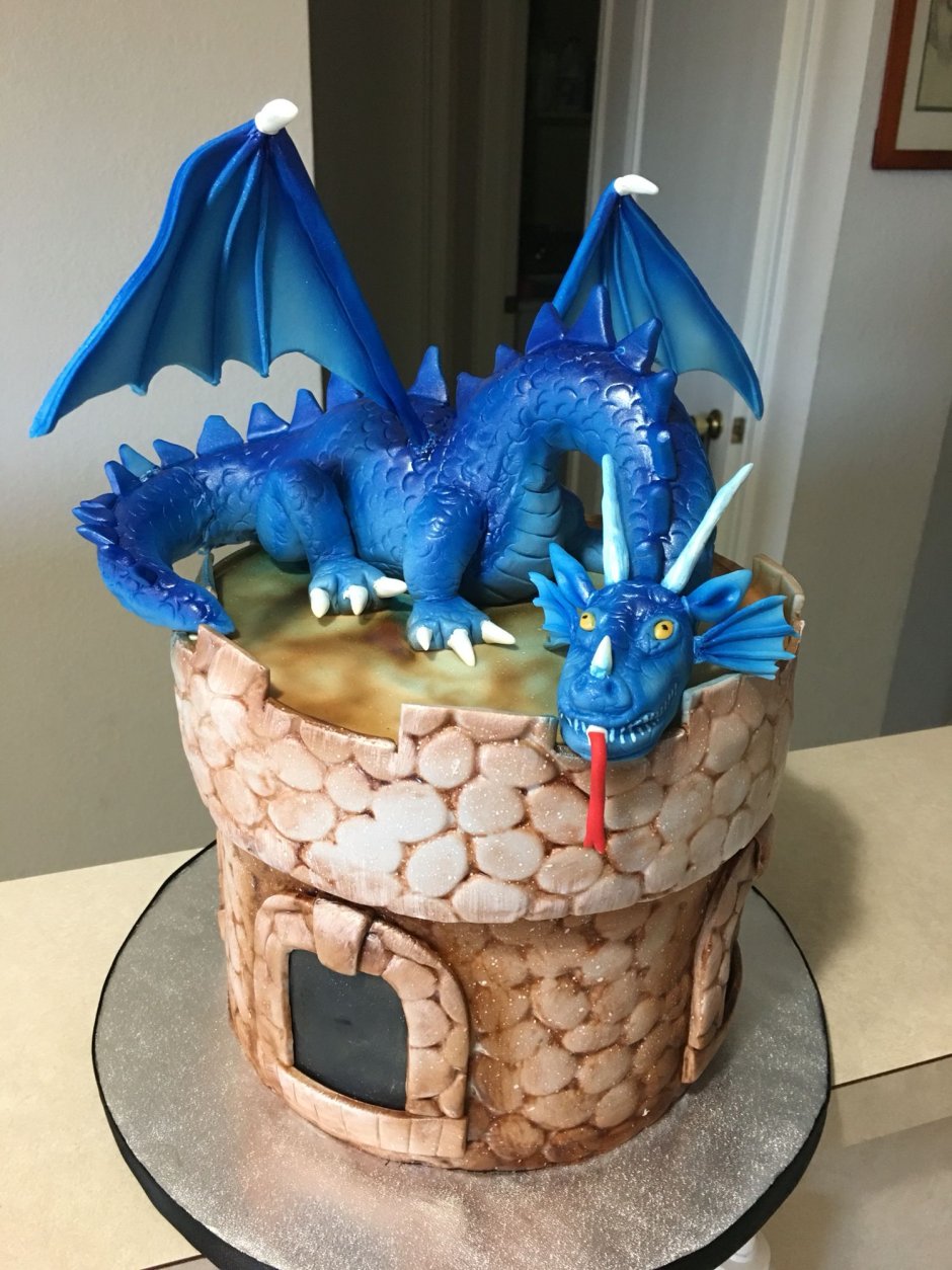 Торты в виде драконов