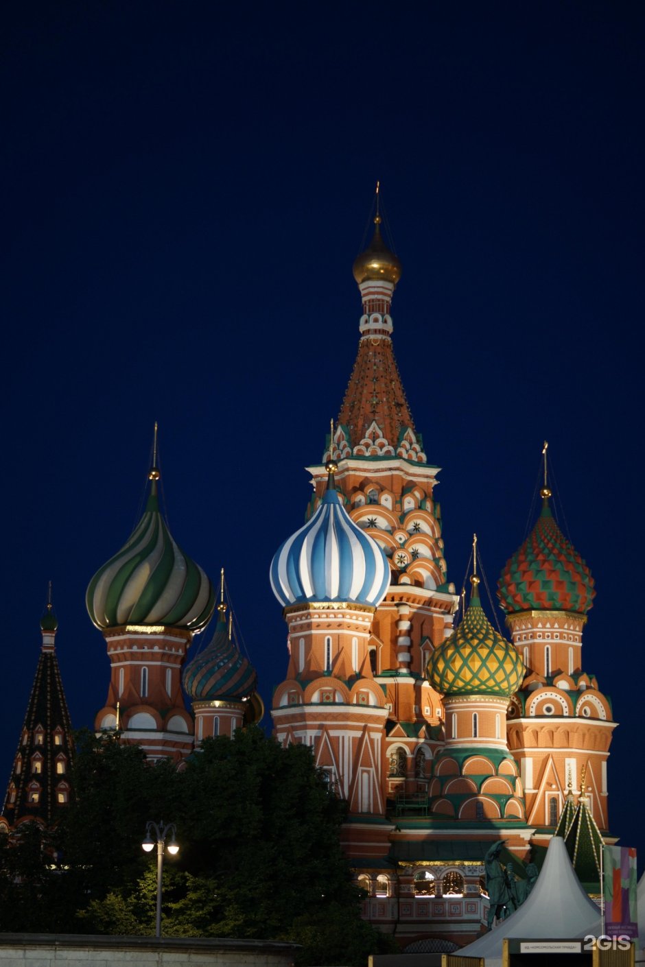 Покровский собор храм Василия Блаженного в Москве