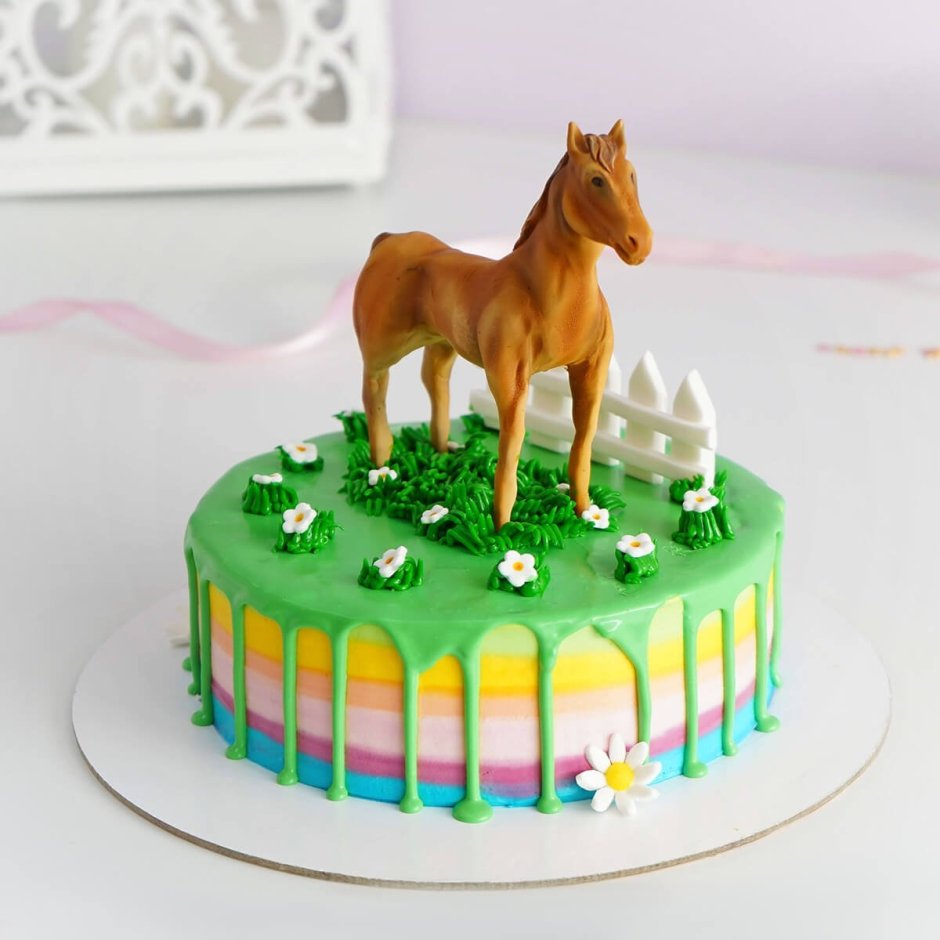 Торт с лошадью