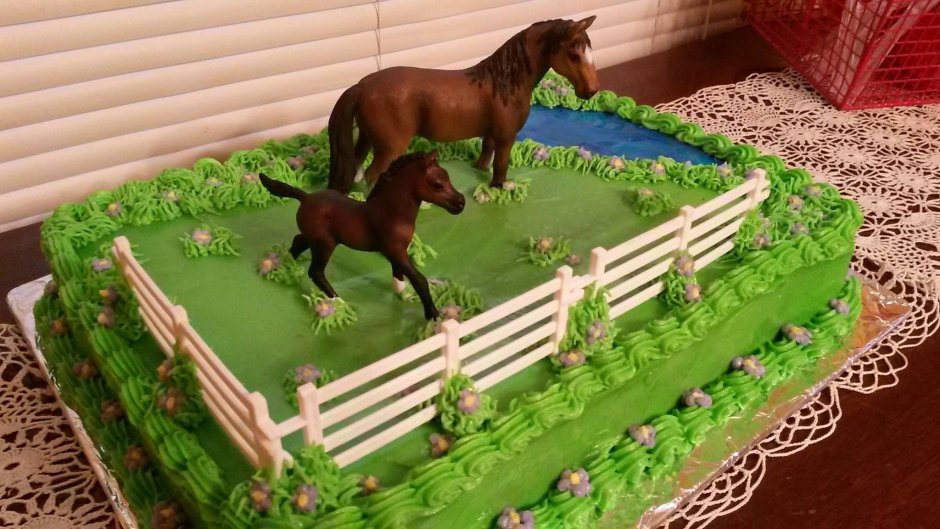 Смешной торт лошадь