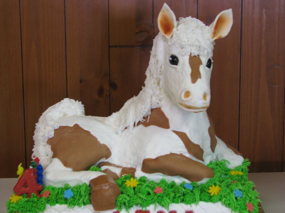 Торт с всадником и лошадью
