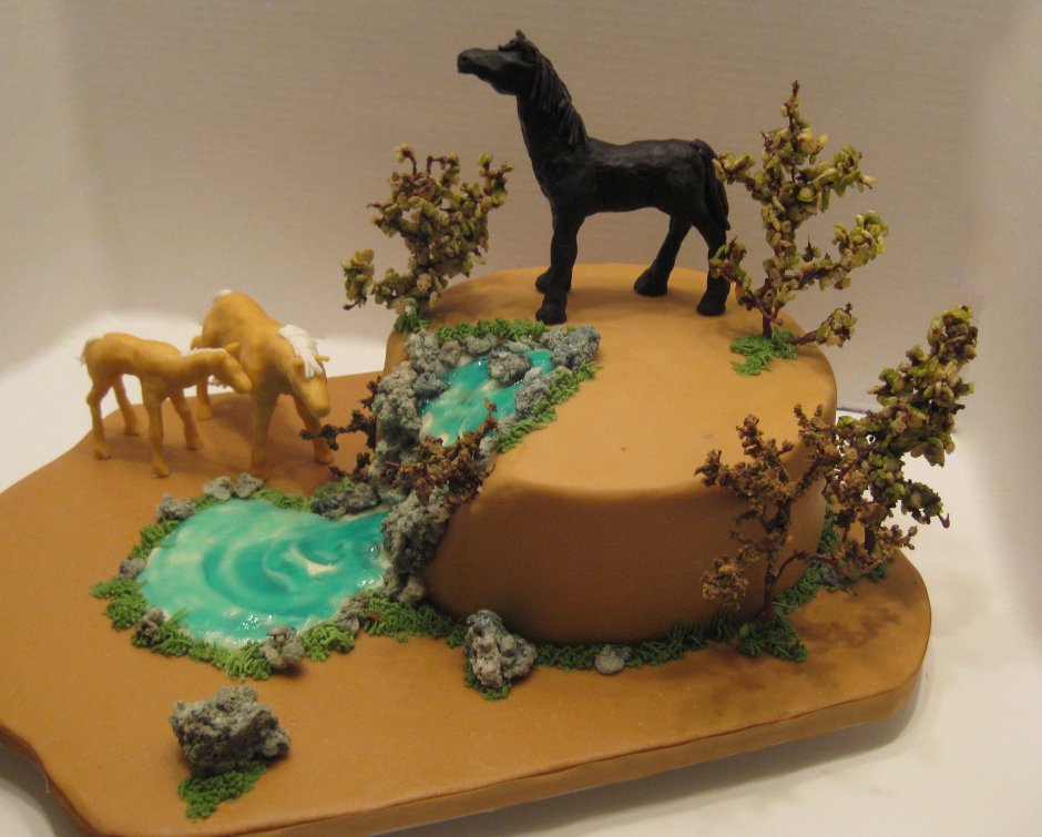 Торт с «лошадкой»