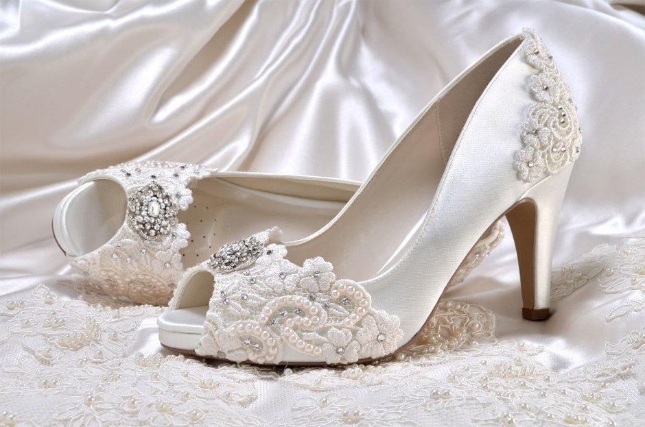 Свадебная обувь для невесты фольклор