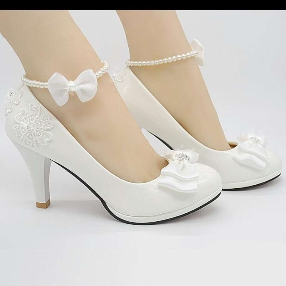 Свадебные туфли на маленьком каблуке