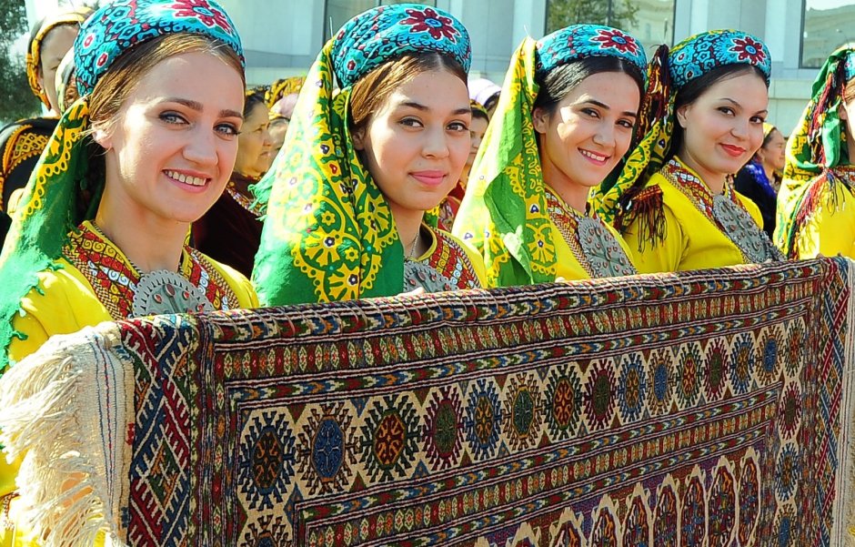 Таджикские дыни