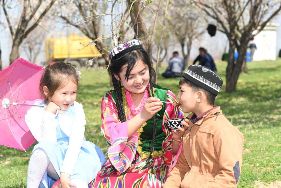 Узбекский национальный свадебный костюм