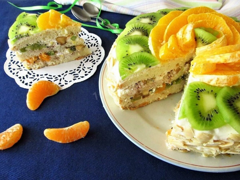 Торт фруктовый бисквитный