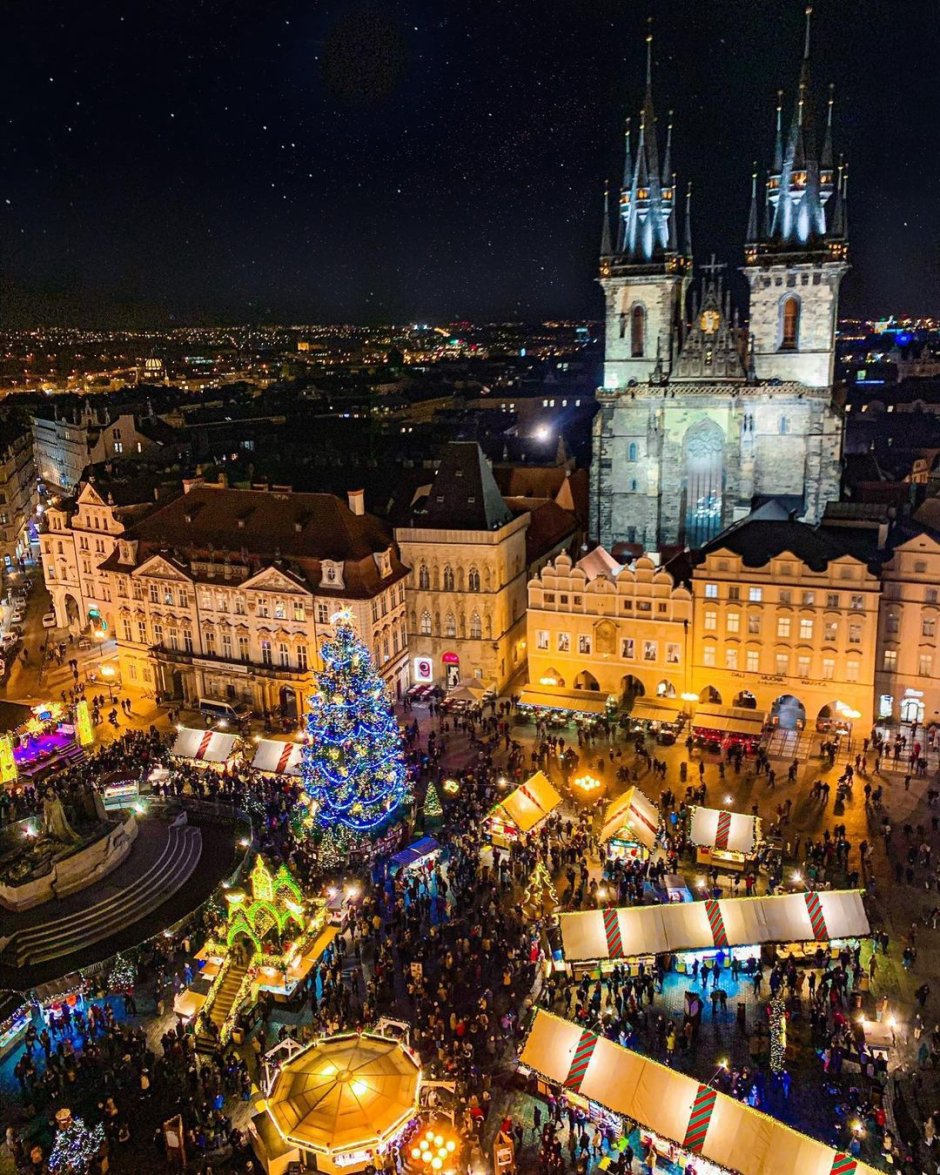 Christmas in Prague pdf